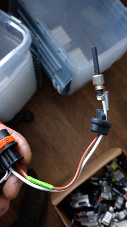 Свеча накала для Ebespacher Hydronic 2 252526990111 купить в Комсомольск-на-Амуре